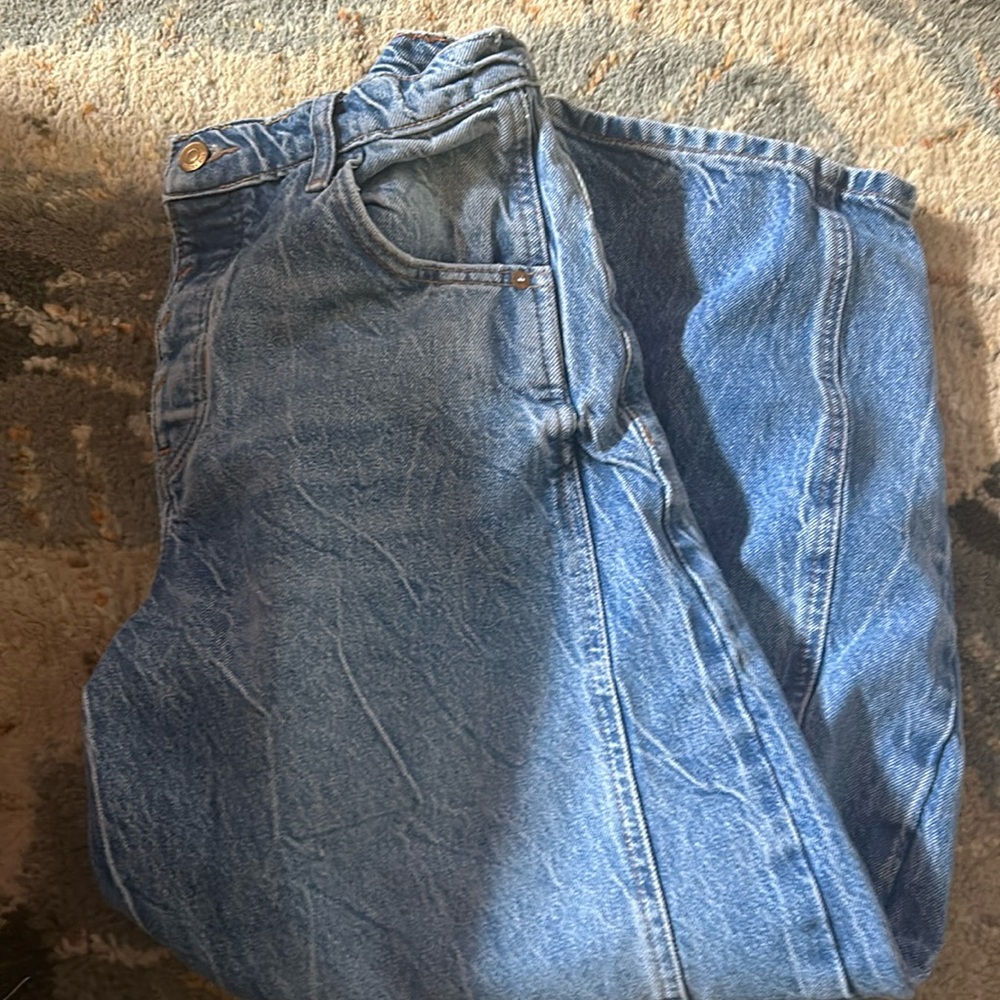 Free people barrel jeans.  Worn twice.